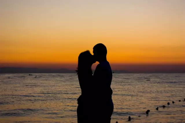 Quels sont les avantages des services de rencontres en ligne ?